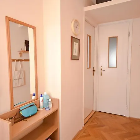 Apartment Stylish Flat W Balcony Next To The Castle & Metro Budapest